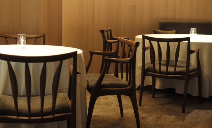 完成まで1年半!世界一を目指すレストランで最高のひとときを過ごすために作られた至極の椅子