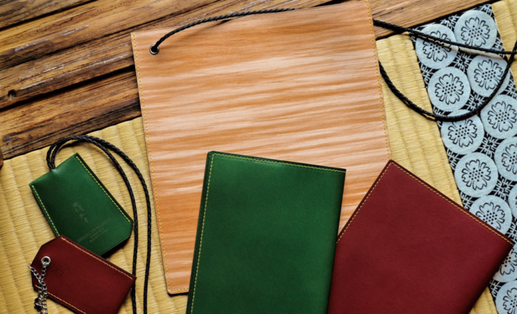 世界遺産の歴史的建築物「仁和寺」×ハイセンスなレザーブランド「ブルックリンミュージアム」のコラボアイテムが発売!