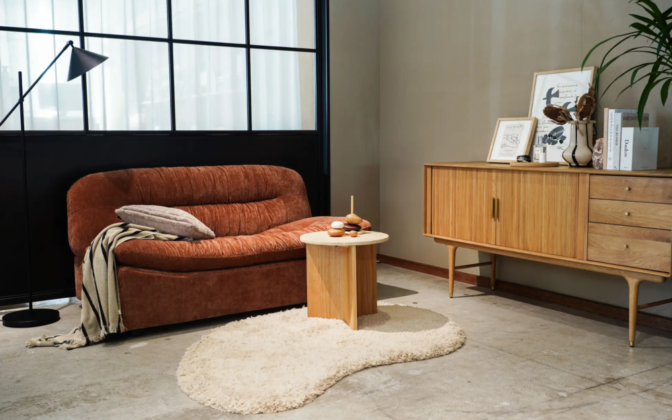 インテリアの主役！洗練さと心地よさを兼ね備えた新作ソファ