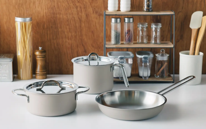 ステンレスの輝きにニュアンスカラーをまとったミニマルコレクション「mellow」が誕生